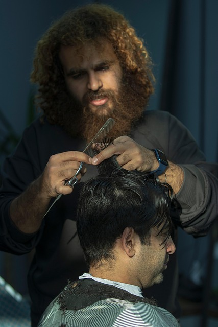 머리카락 자르는 꿈 해몽 풀이(무료꿈해몽풀이)