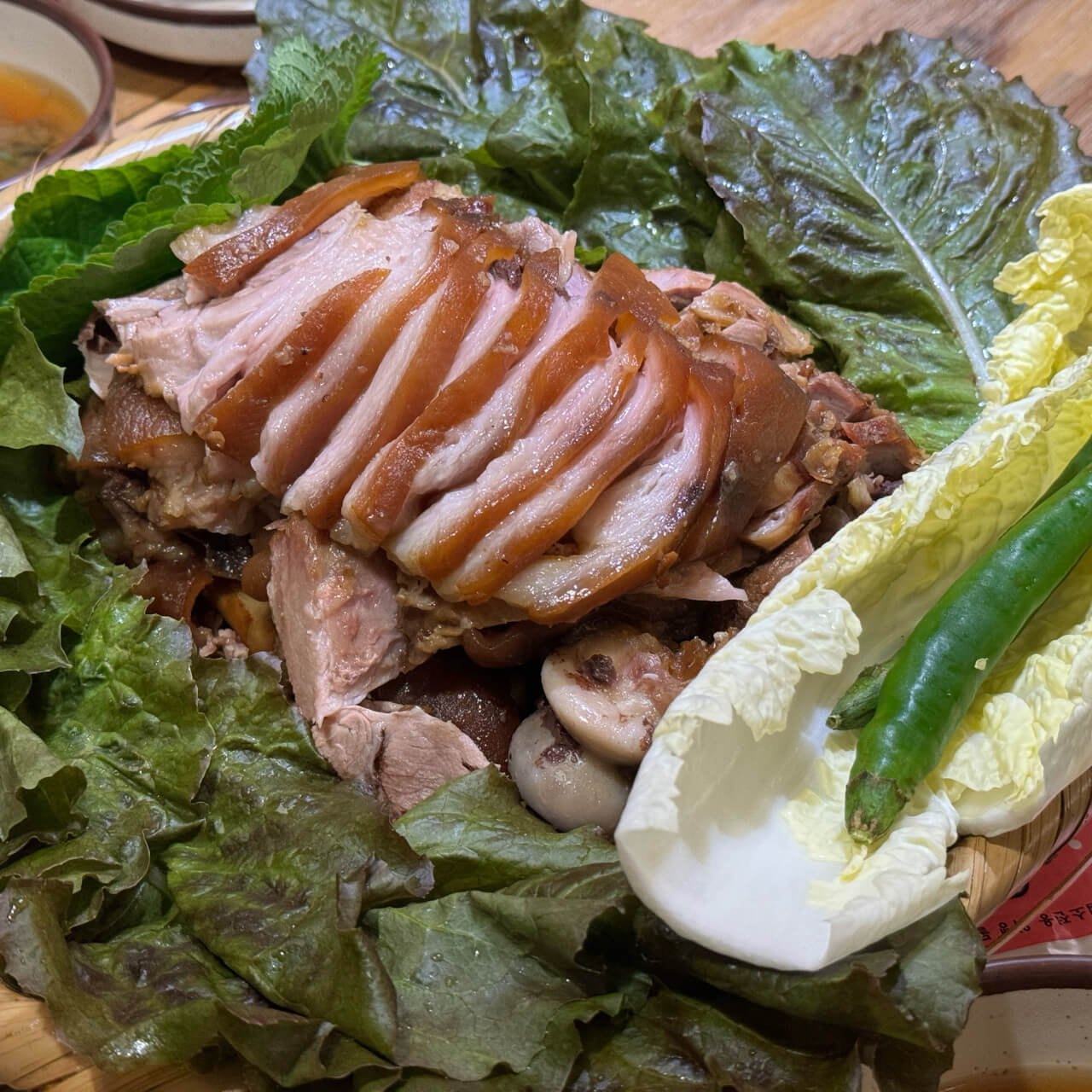 생생정보 2329회 오늘 또 방문 스타 밥집 개그맨 유민상 단골 보쌈 맛집 서울 영등포 양평동 이필당족발보쌈