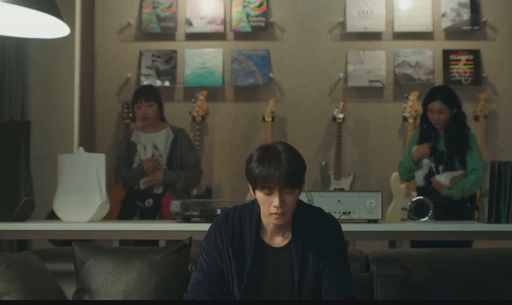 아이돌아이 1화 사생팬에 스트레스 받는 라익