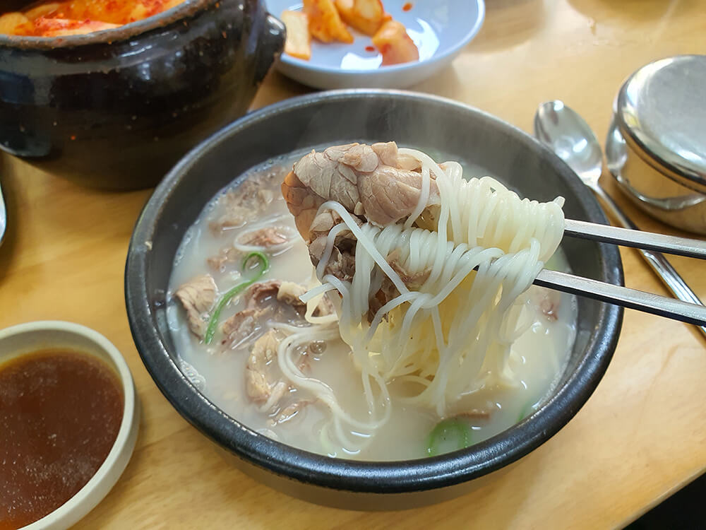 장털보설렁탕 본점