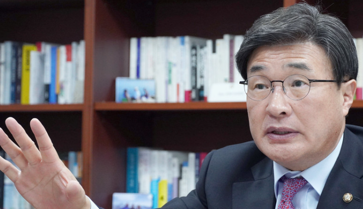 김대식 국회의원