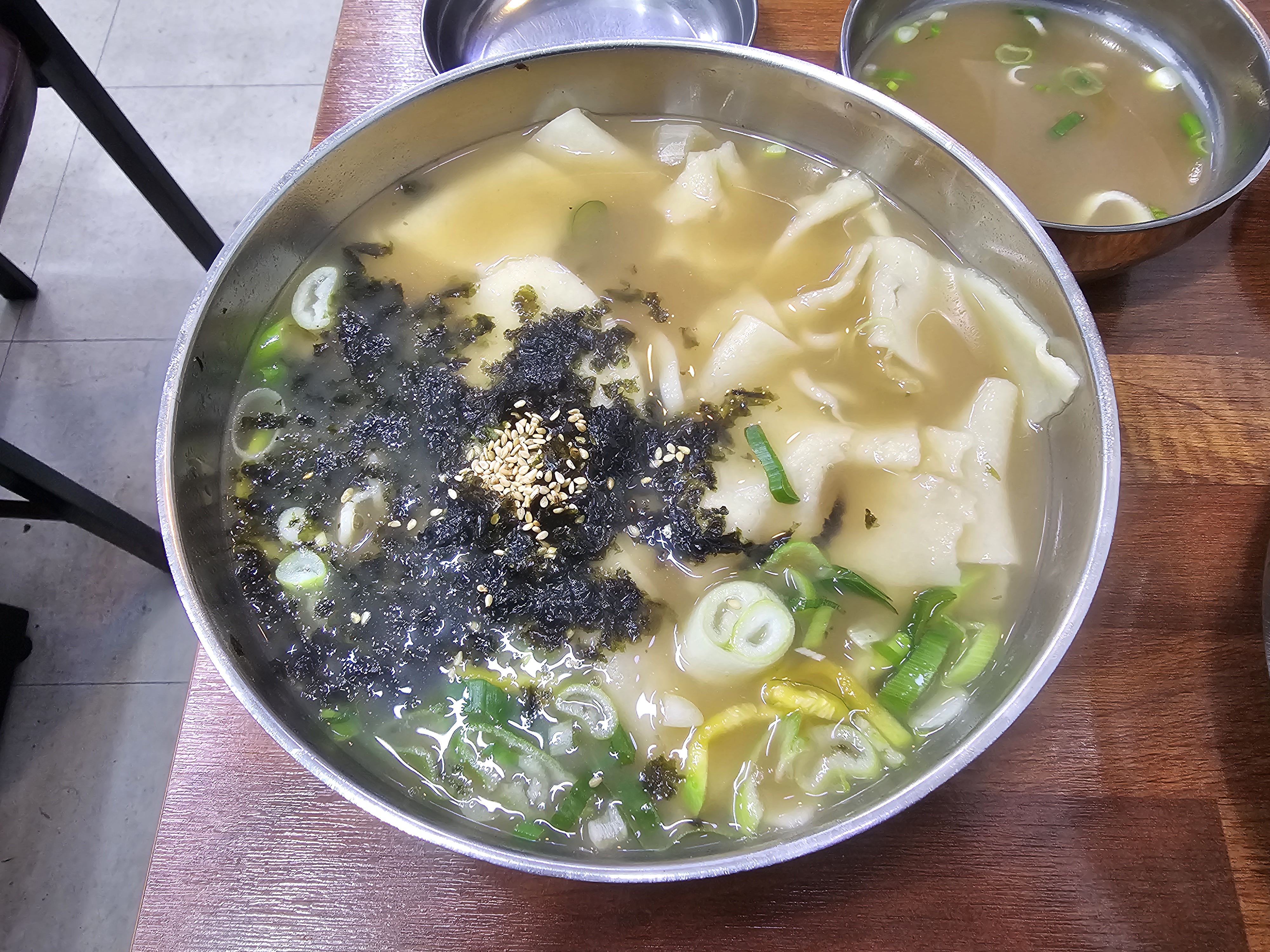 인천_서구_가정동_홍두깨손칼국수_칼제비