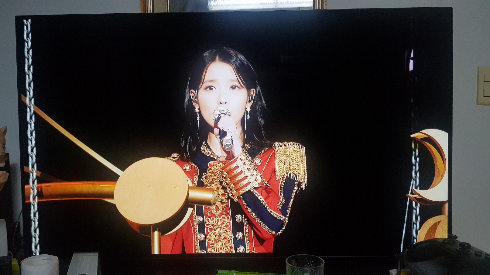 아이유 더 골든아워 콘서트 2022