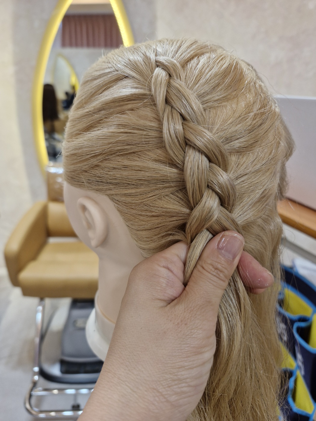 뒤집어 디스코 땋기 머리1