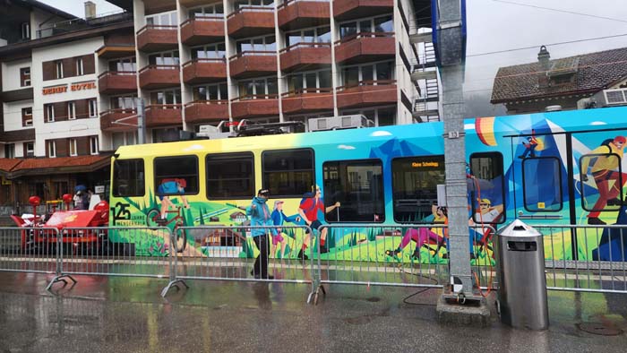 스위스 그린델발트 기차역 벵게른알프 철도 '벵게른알프 철도(Wengernalpbahn, WAB)'