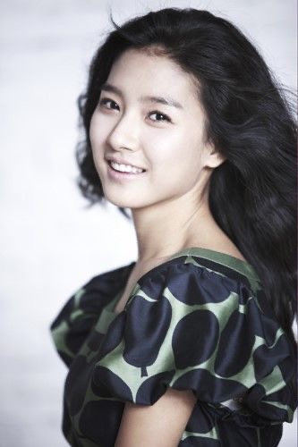 김소은