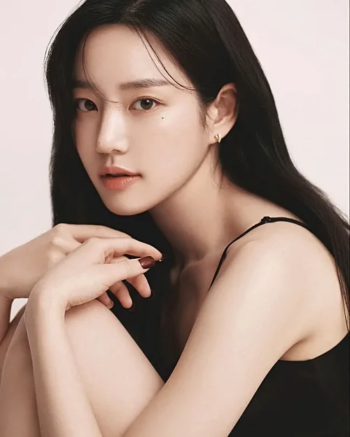7인의-탎출-이유비
