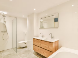 대변에 피가 섞여 나오면