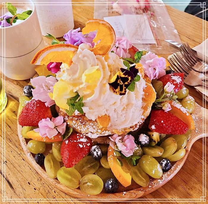 고두심이 좋아서 보령 개화예술공원 인생샷 명소, 감성플라워 꽃담은 과일 와플 디저트 카페 맛집