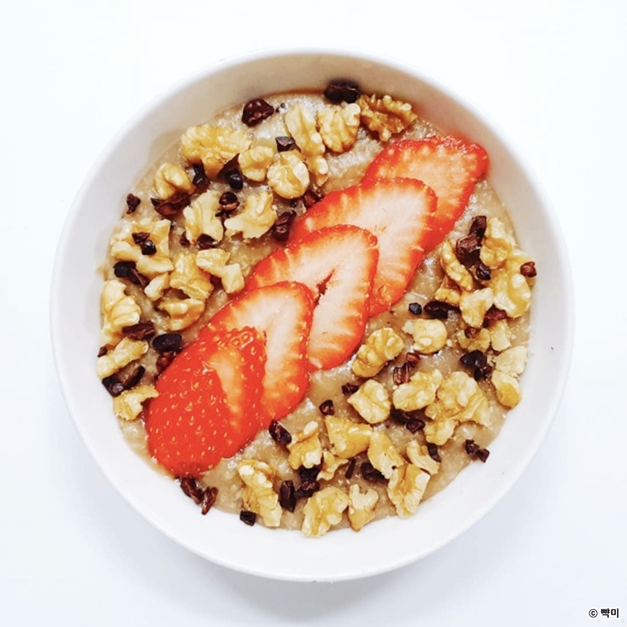 다이어트-아침식단-오트밀-죽-레시피-7가지