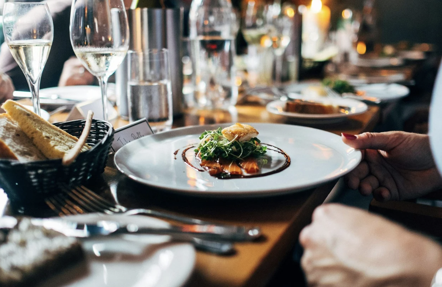 온천, 미식, 감성숙소로 즐기는 모녀 겨울여행 가이드