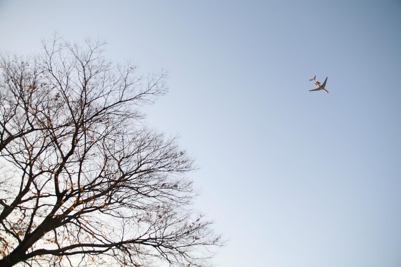 카톡 한 줄로 끝낸 연애, 그 뒤에 남은 감정들
