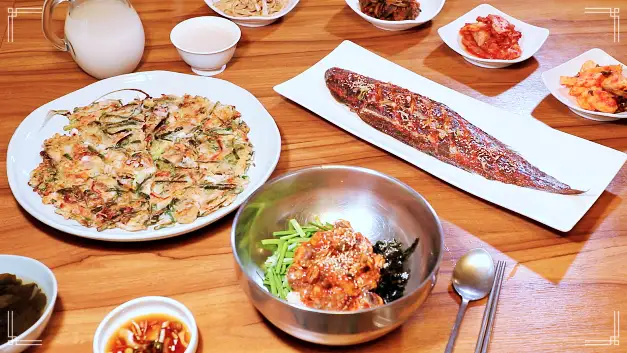 식객 허영만 백반기행 파비앙 특별출연 프랑스 장관 플뢰르 펠르랭 김종숙 편 수제 막걸리 해물파전 꼬막비빔밥 서대찜 남도 백반 한정식 한상 종로 인사동 맛집 소개