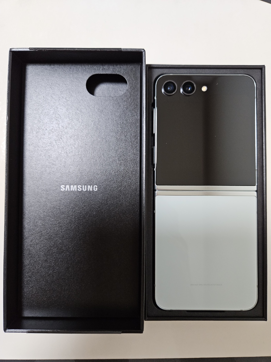 갤럭시 지플립5 민트 언박싱 &amp; 스펙