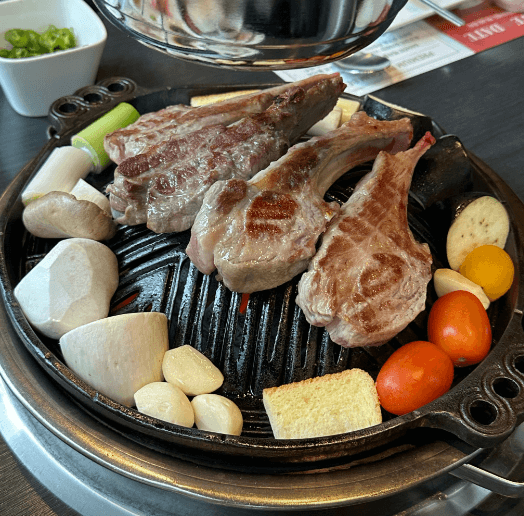 토밥 토요일은 밥이 좋아 삿포로식 양갈비 보양식 양전골 강남 역삼동