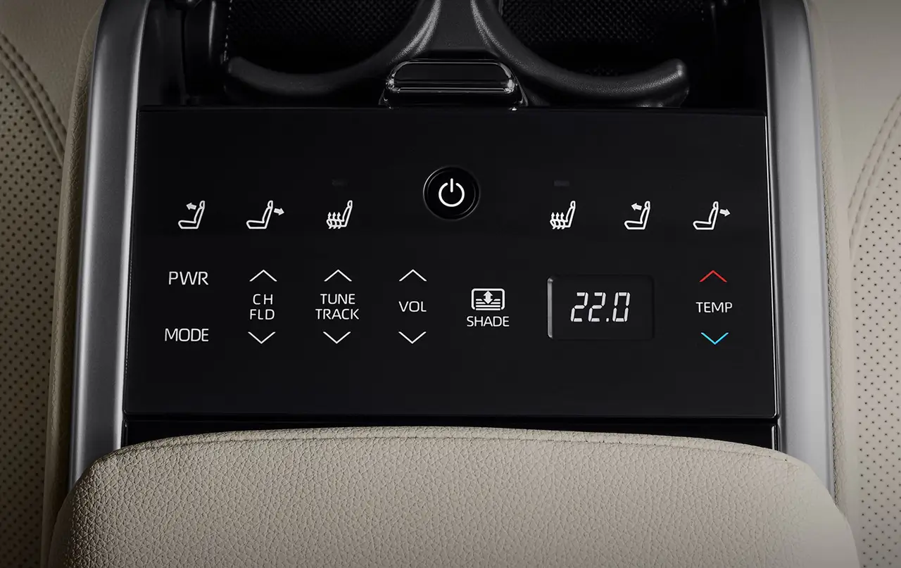 토요타 캠리 하이브리드 이미지 실내