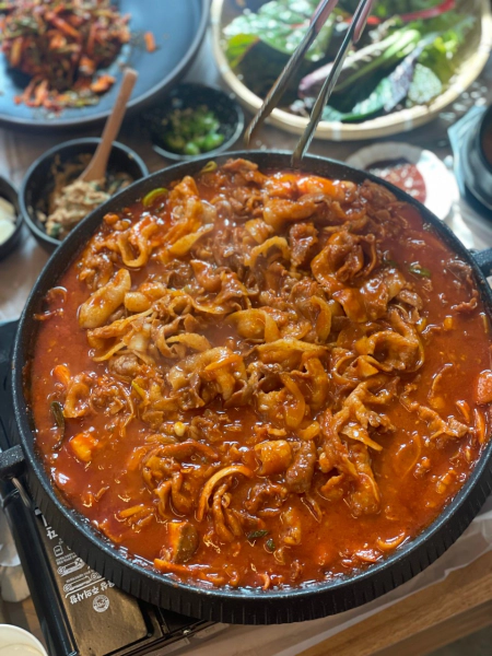 우와한 식당 우렁이 한상