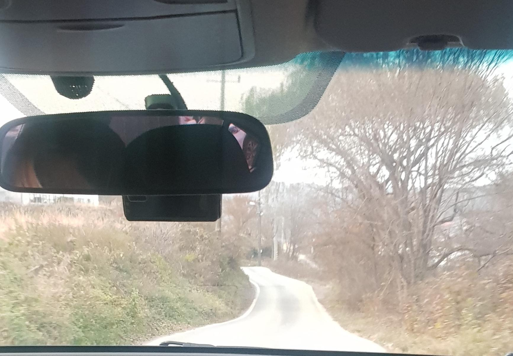 오가는 길 매우 좁음