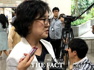 박유하 제국의 위안부 특별공로상 수상 논란