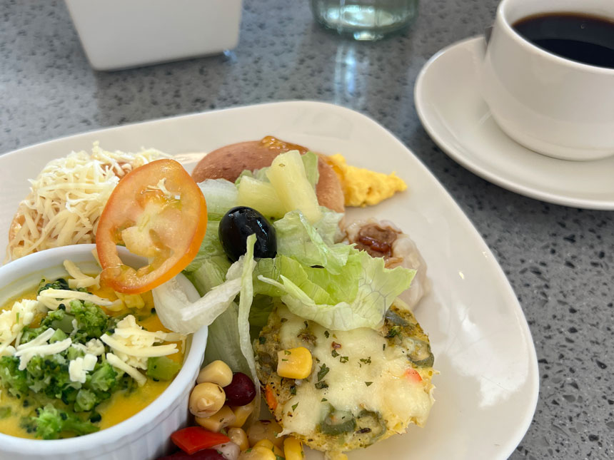 헤난 프리미어 리조트 조식 후기