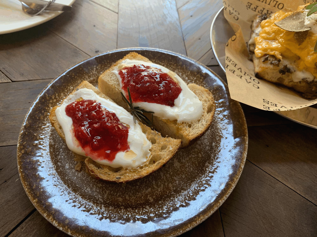 Caff&amp;amp;amp;amp;egrave; Olives