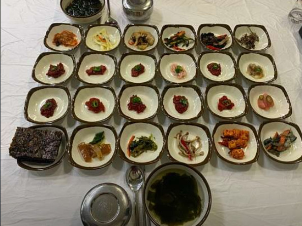 극한직업 논산 강경 젓갈백반 맛집 정보