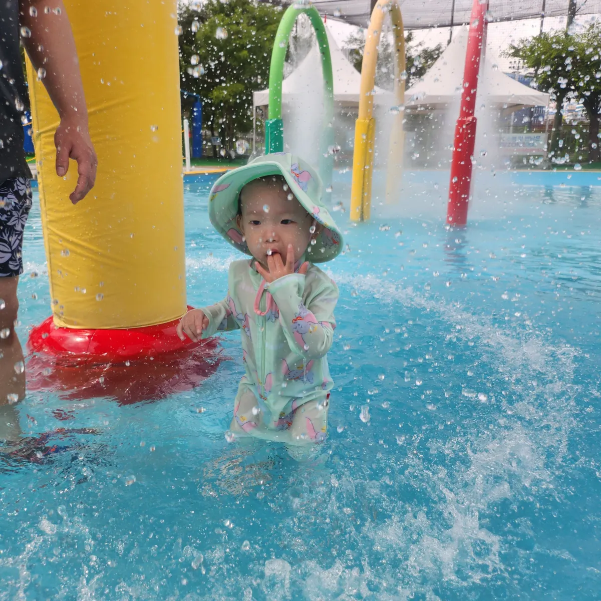 성동구-살곶이-물놀이장-아기-물놀이