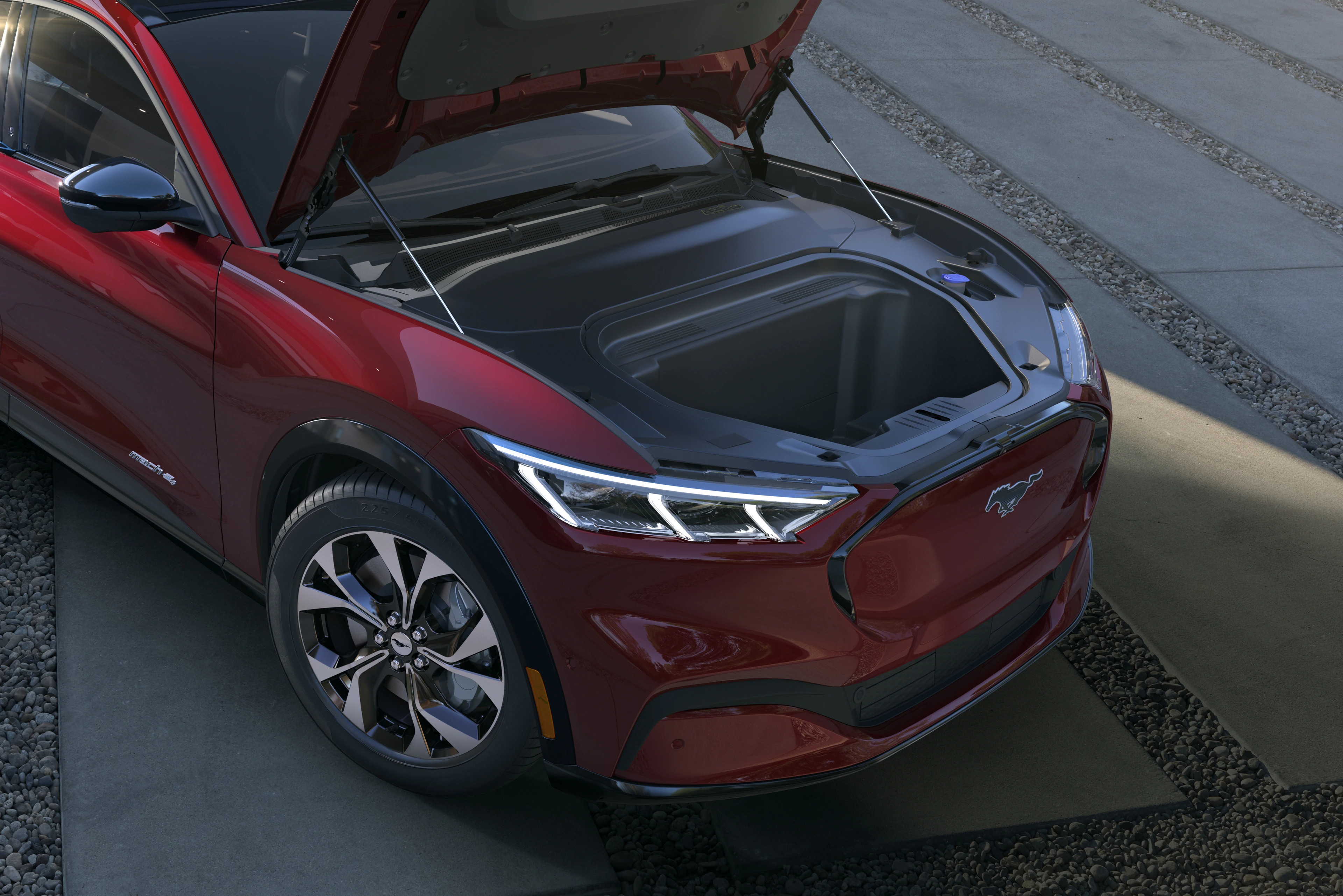 머스탱 마하 E 프렁크