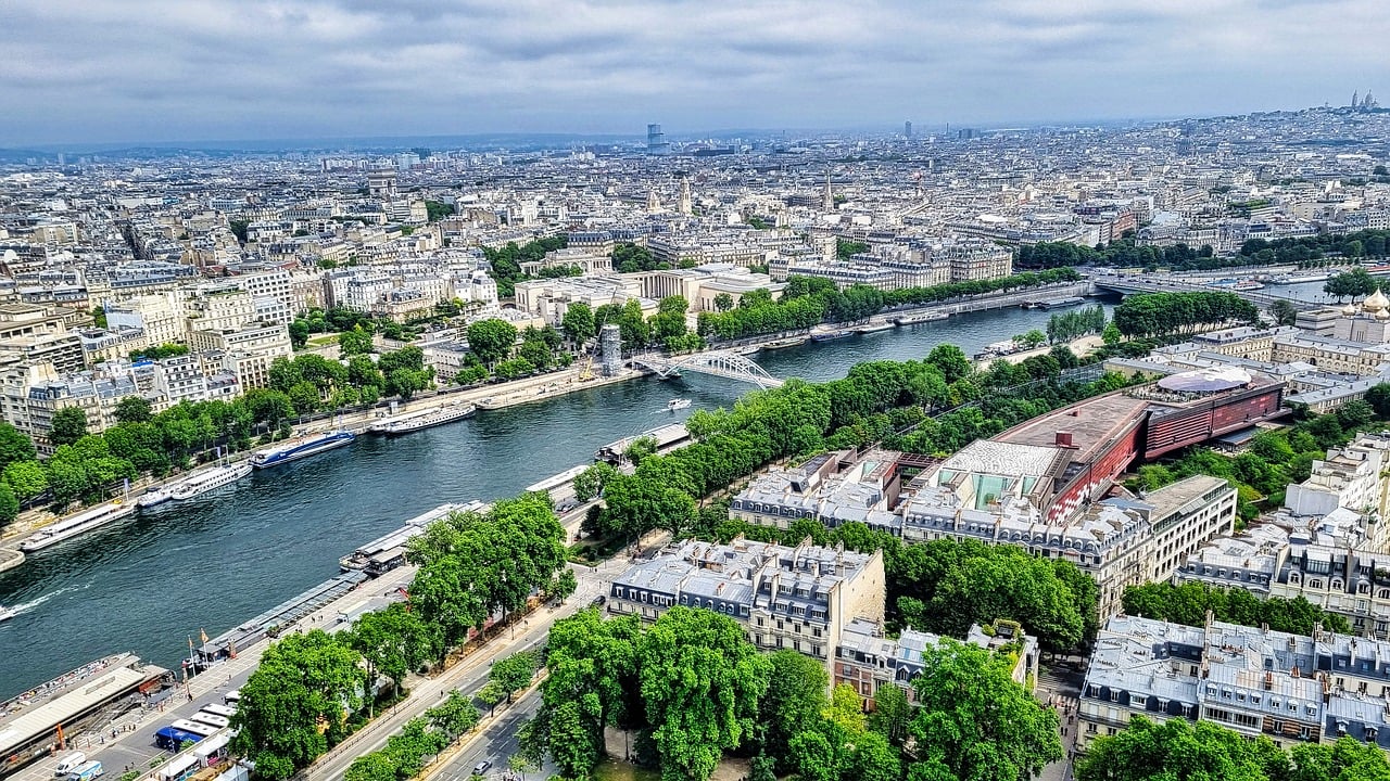 커플을 위한 낭만적인 국내외 여행지 중 프랑스 센강