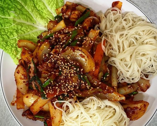 종로 관수동 칼국수 '대련집'