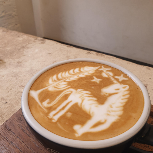 치앙마이 카페 투어 ③ : 님만해민의 핫한 카페들 (Roast8ry LAB)_라테