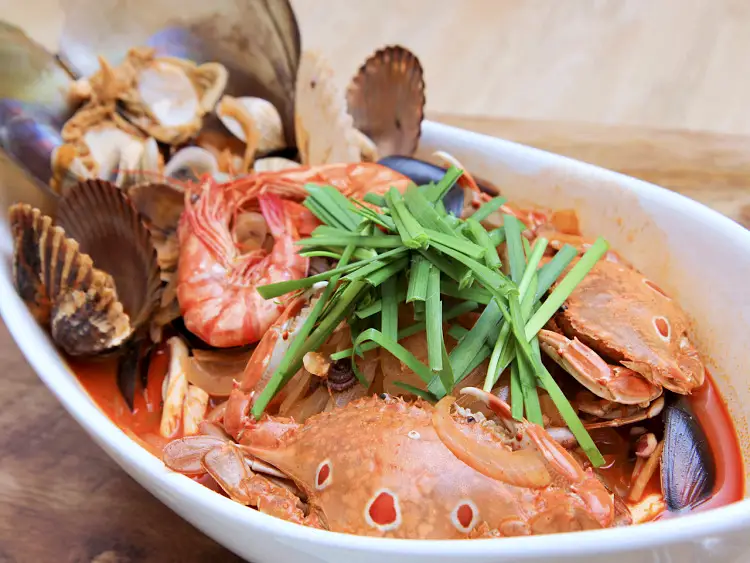 투데이 맛있는 메뉴 특 해물짬뽕, 백짬뽕 하얀 짬뽕 맛있는 식당 추천 통영 맛집