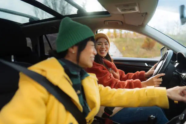 세계에서 가장 좁은 마을들 - 땅이 없어도 삶은 멈추지 않는다