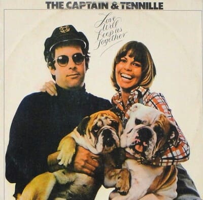 캡틴 앤 테일러 앨범