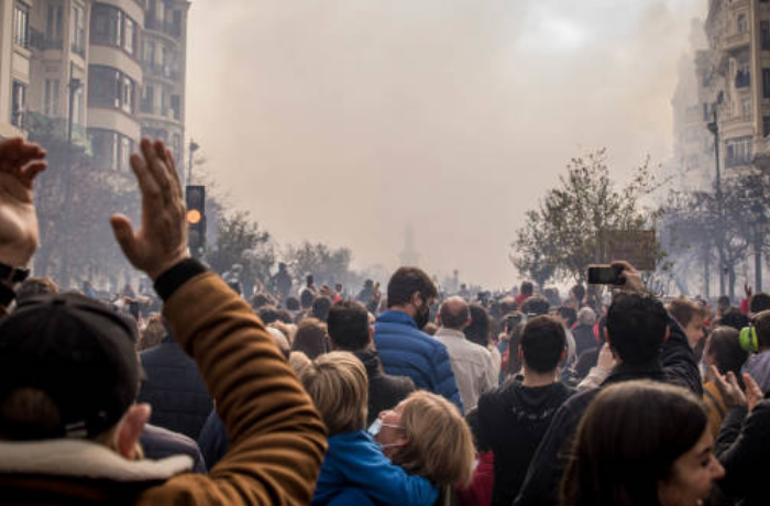 시위에 참가하는 꿈