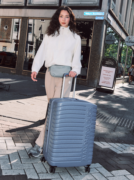 만다리나덕 캐리어