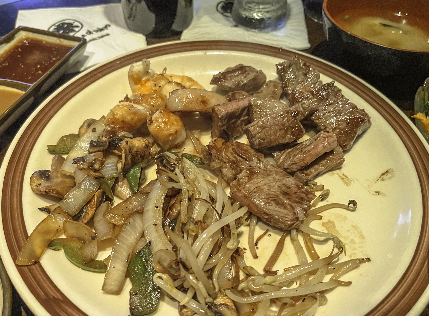 하와이 철판요리 다나카 오브 도쿄