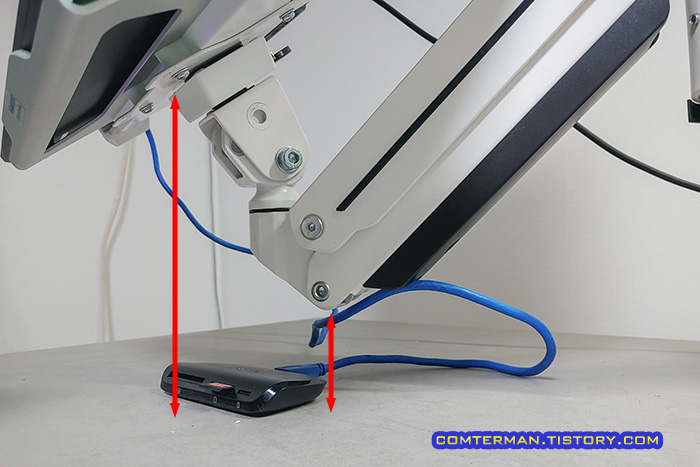 모니터암 노트북 거치대 확인 사항