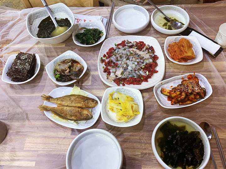 생생정보 산낙지 전복 육회 삼합 탕탕이 맛집
