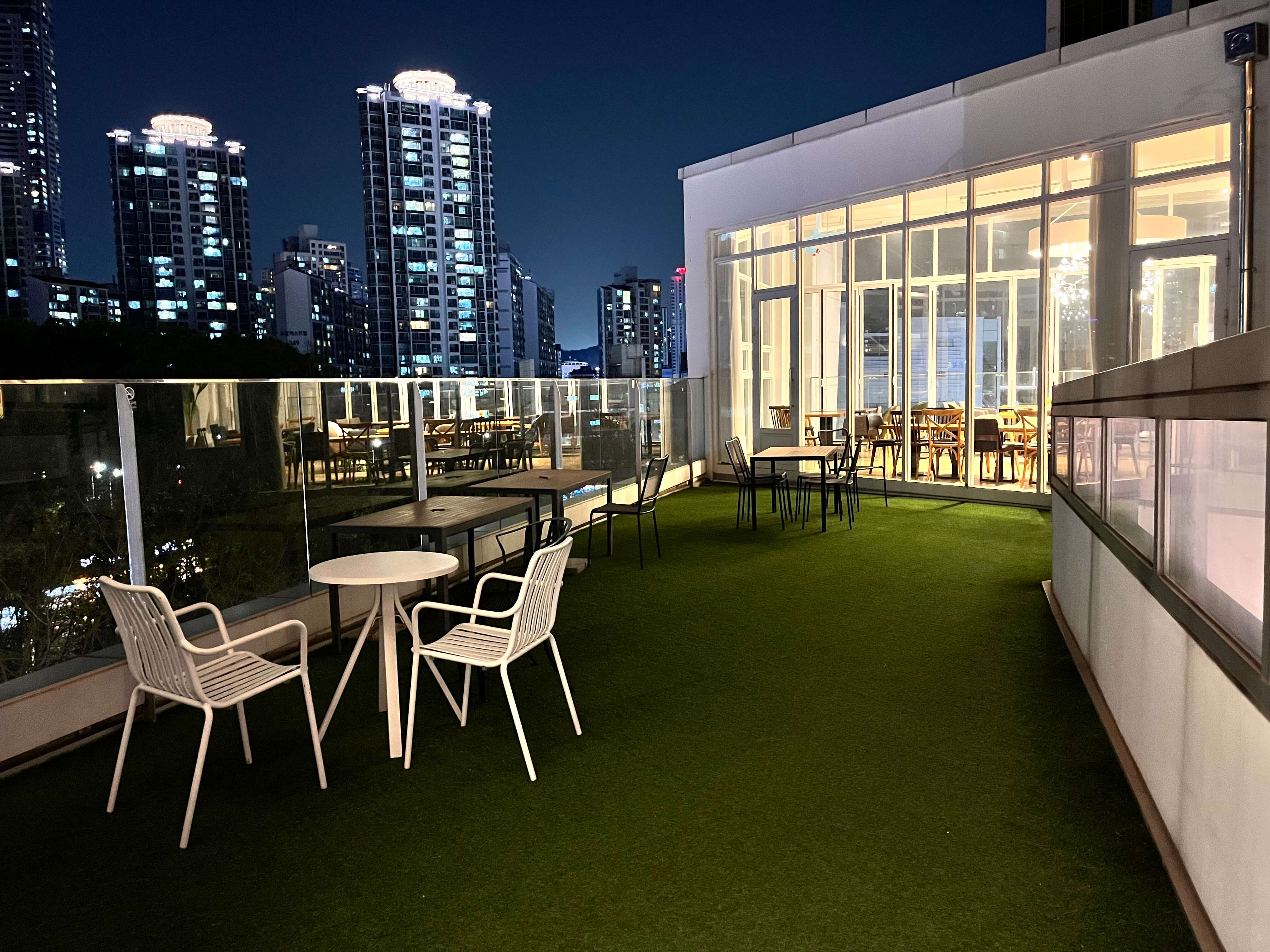 동탄 오산 대형 베이커리 카페 골드헤겔 - 홍종흔 베이커리 본점