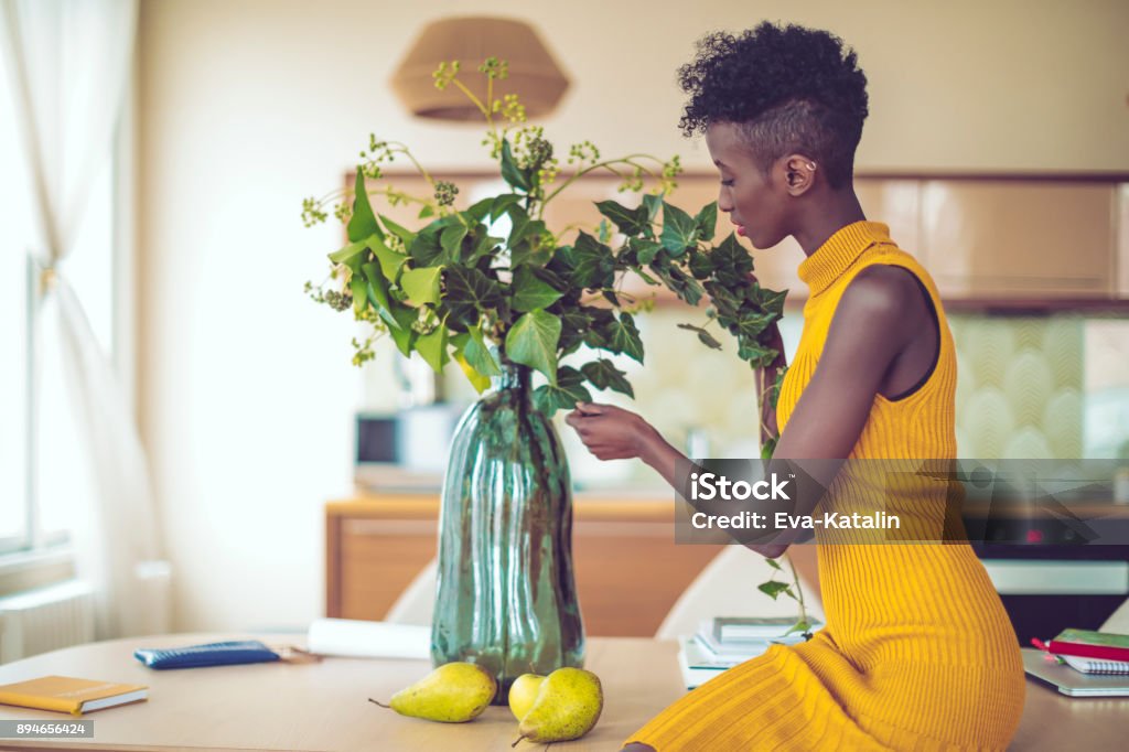 향기 디자이너(Fragrance Blender) – 냄새로 감정을 만드는 사람