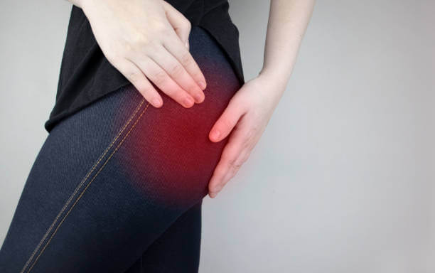 이 이미지는 엉치가 아픈 이유 및 치료 방법에 관한 포스팅을 설명하기 위한 참고 이미지입니다.