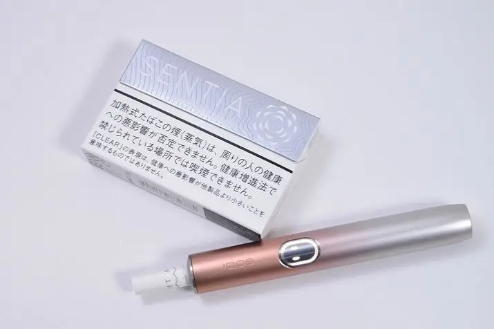 약간의 신맛을 느낄 수 있는 가벼운 맛! / 센티아 클리어 실버2