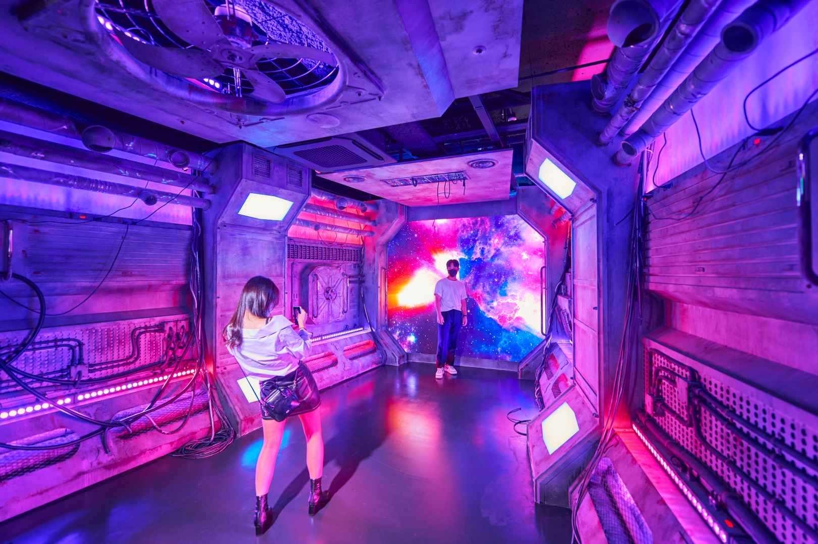 하이커 그라운드