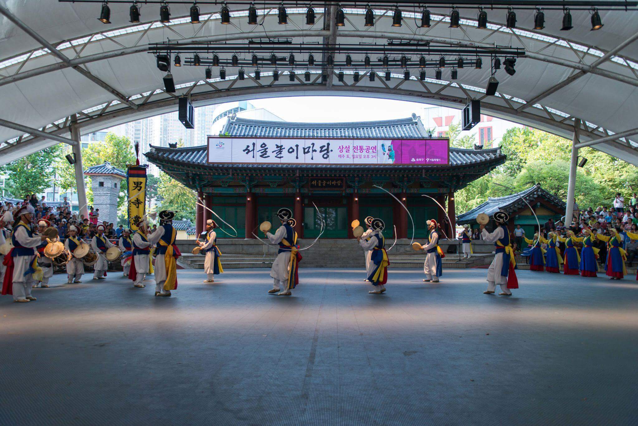 유랑 예인 놀이, 이동 속에서 형성된 잊혀진 전통놀이5