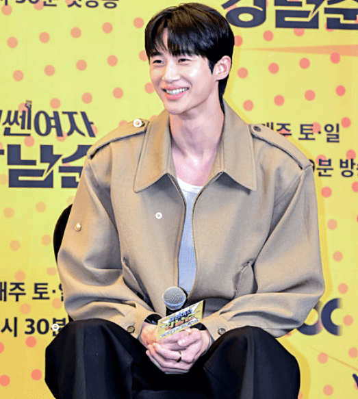 변우석