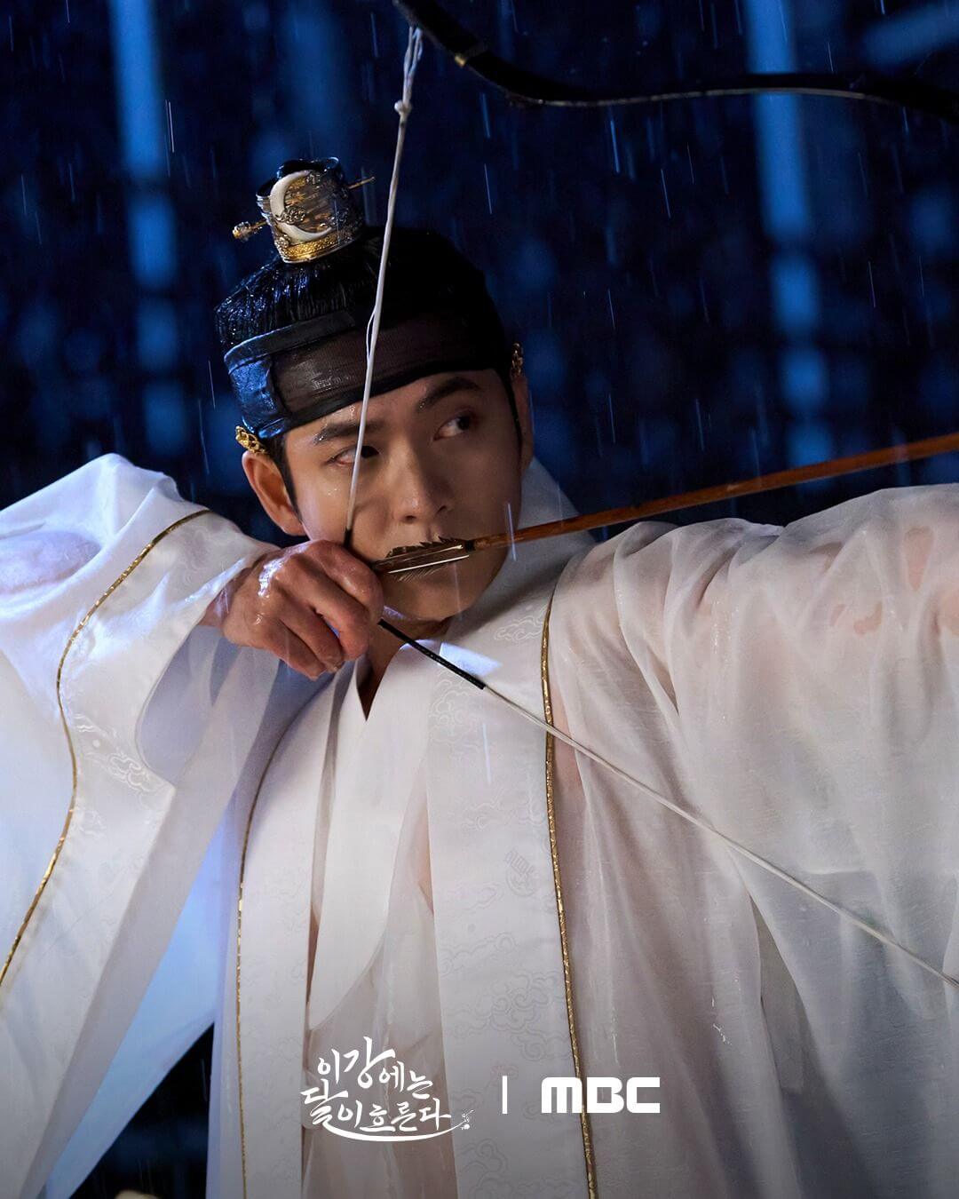 이강에는 달이 흐른다