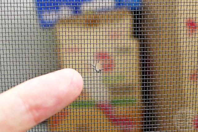 방충망 구멍막기,물구멍 방충망,팁줌