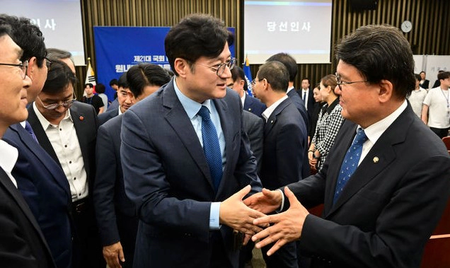 홍익표 원내대표