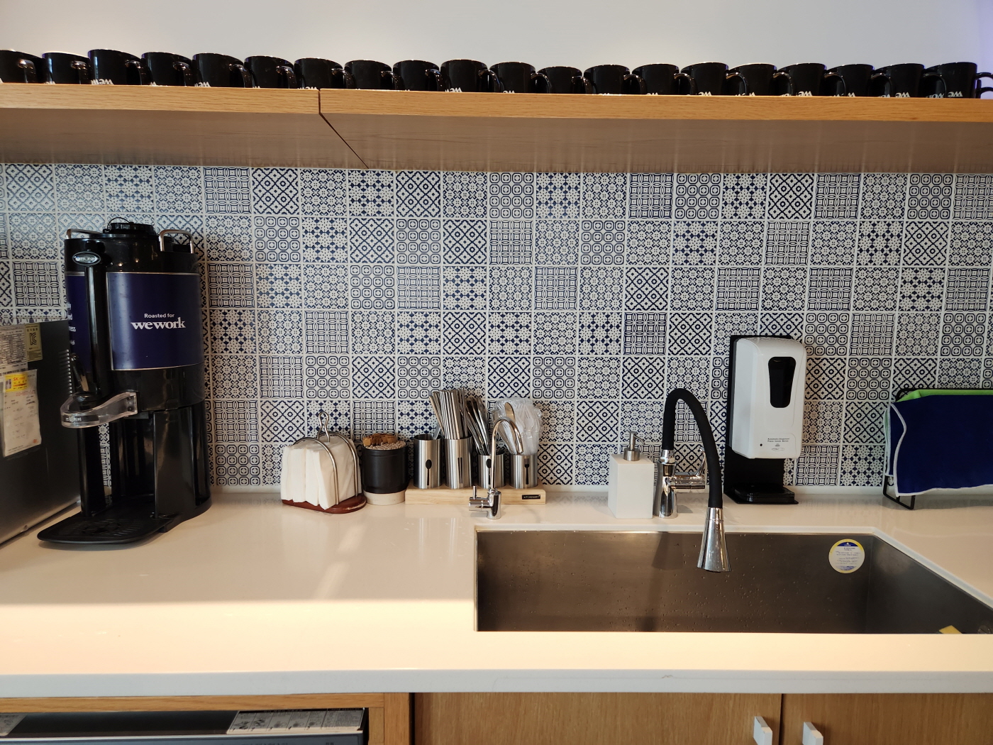 우워크 서면점 메인라운지 주방